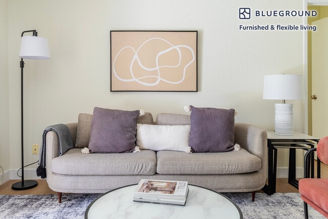 Photo - 1600 Villa St Unidad FL1-ID1858