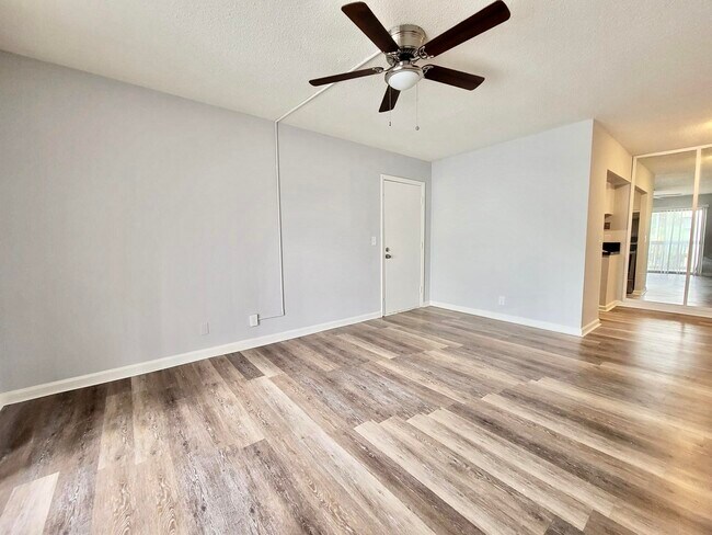 Photo - 1500 N Congress Ave Unit B4