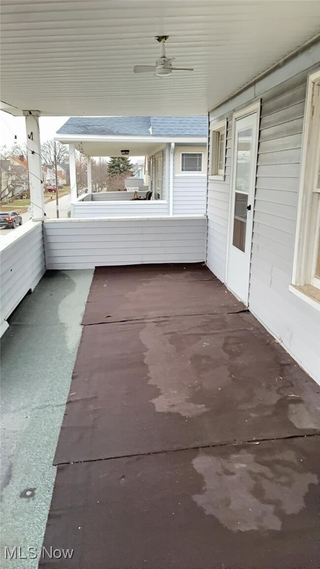 Photo - 2171 Olive Ave