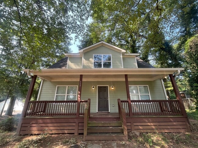 Building Photo - PRE-LEASING FOR AUGUST 2026! Rental