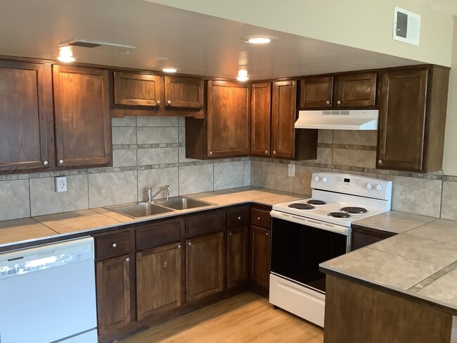 Photo - The Hillsides