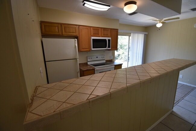 L-house