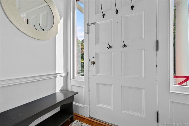 Photo - 37 Harmon St