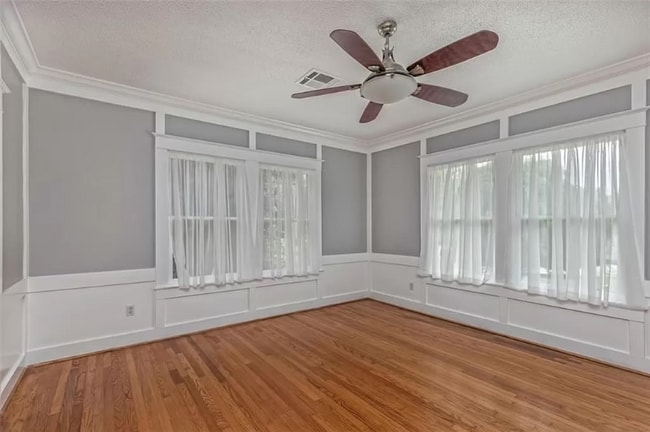 Photo - 2627 Fort Ave