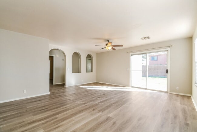 Photo - 2463 E Sheffield Ave