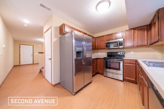 Photo - 409 Station 44 Pl