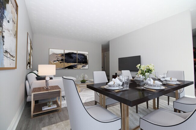 Photo - 3 Bed / 1 Bath Main Floor Unit – $2,399 Al... Unit Main Floor