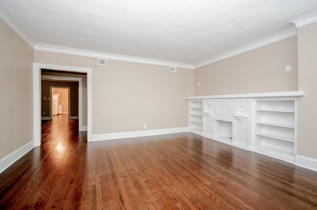 Photo - 2433 W Fargo Ave Unit 3