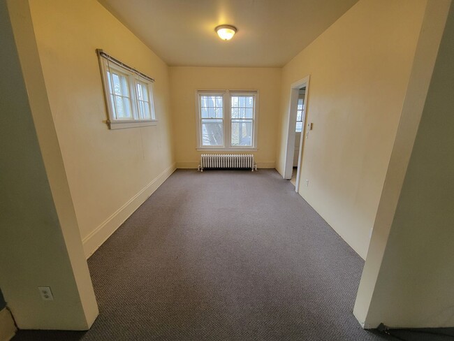 Photo - AVAILABLE JUNE 1ST -  Huge 4 Story Hillside Home!