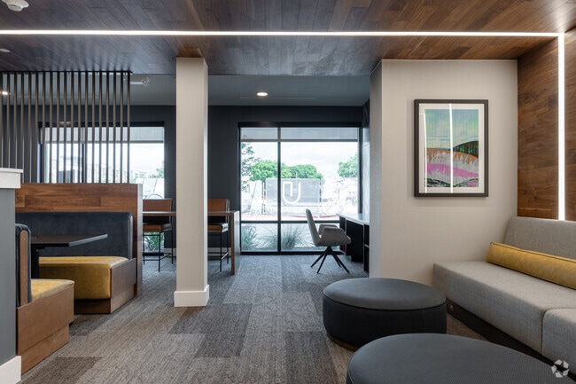 Co-Work - Urban East