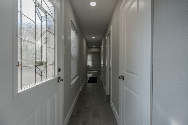 Photo - 2127 Strawberry Rd