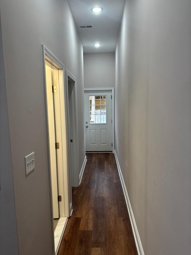 Photo - 1919 McCulloh St