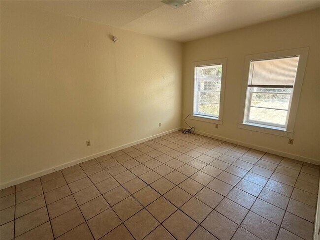Photo - 1019 Chestnut St