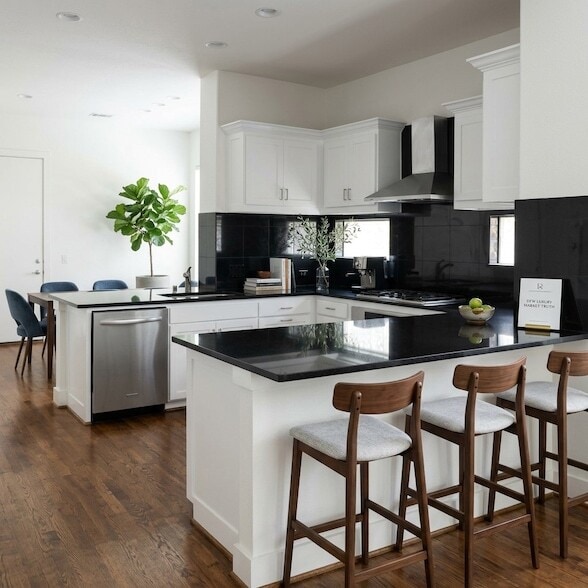 Photo - 3718 Dorothy Ave