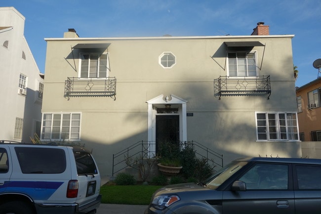 Photo - 106 N Edgemont St Unit 2