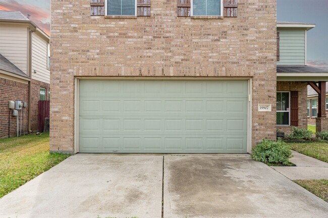 Photo - 19907 Sloan Ridge Ln