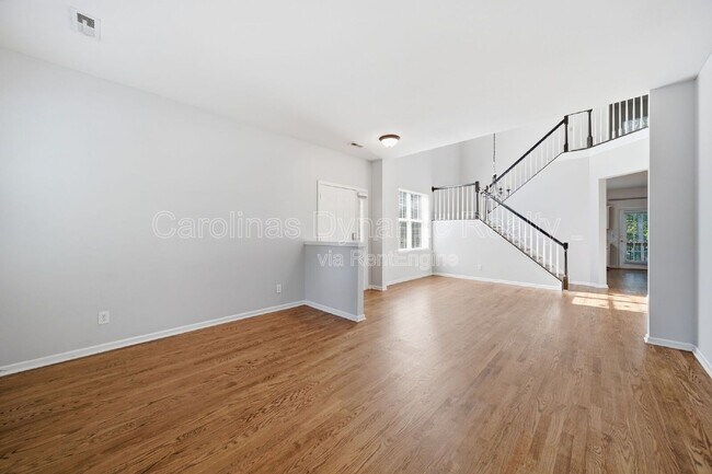 Photo - 17059 Commons Creek Dr
