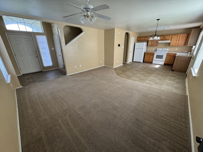 Photo - 1312 Saddle Dr