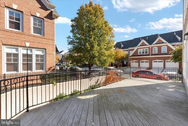 Photo - 18334 Buccaneer Terrace