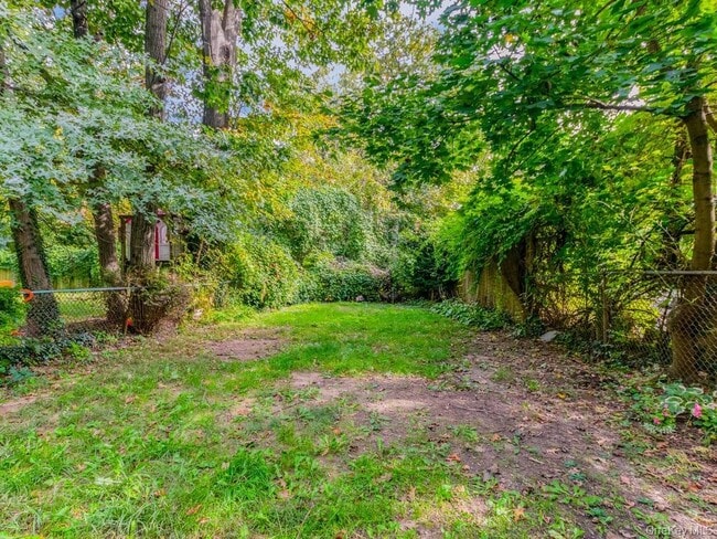 Photo - 204 Parkview Ave