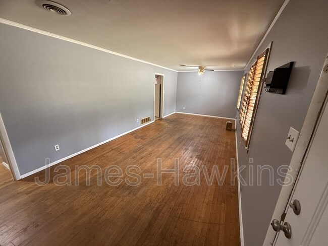 Photo - 3347 Bedford Ln