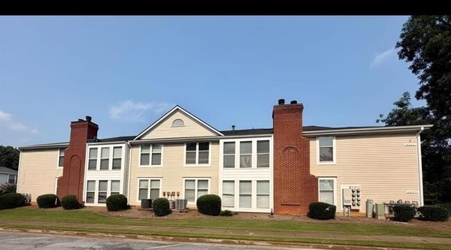 Building Photo - 4262 Parkview Ct