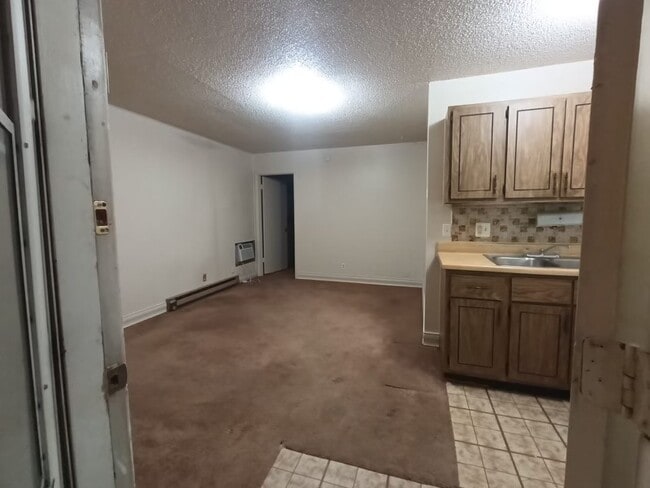 Photo - 5811 Stieren Dr Unit 5811 - 93