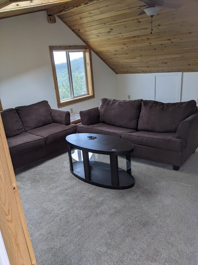 Photo - 22517 Shawnee Rd Unit Inglenook South