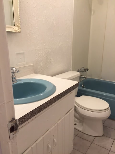 Bathroom - 35 Berlin St Unit 202