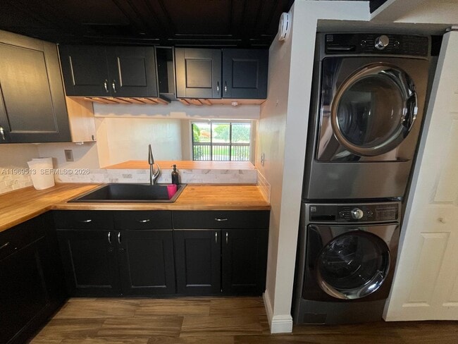 Photo - 271 W Park Dr Unit 7-2