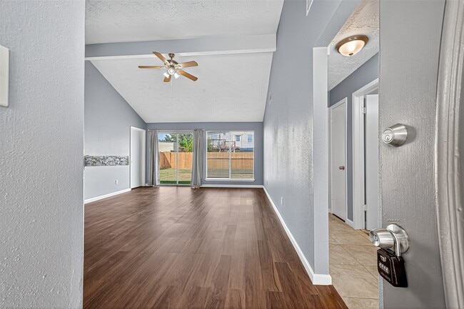 Photo - 18614 Andalusian Dr