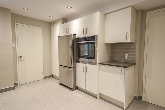 Photo - 3495 Rue de la Montagne Unit 105