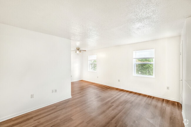 2BR, 1BA - 880SF - Living Room