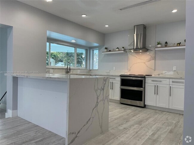 Building Photo - 10945 SW 172nd Terrace Rental
