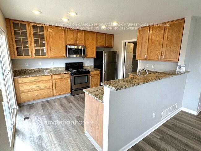 Photo - 2420 S Halifax Way