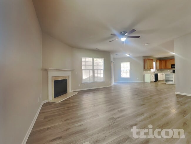 Photo - 16117 Long Talon Way