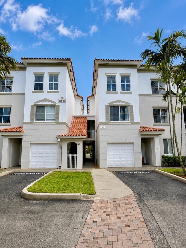 Building Photo - 11031 Legacy Blvd Unit 202