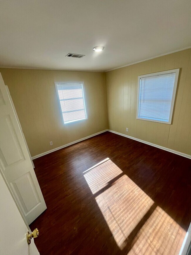 Photo - 3 Bed 1 Bath House