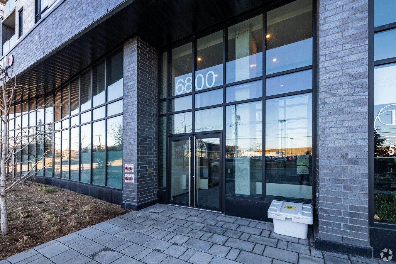 Photo - Eq8 Phase 3 building