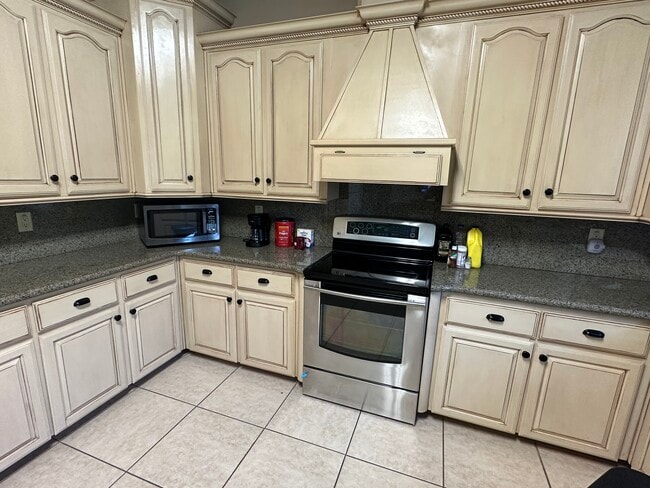 Photo - 3901 El Jardin