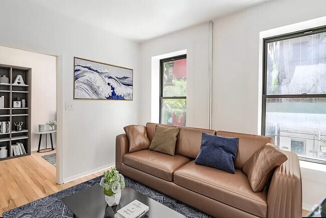 Building Photo - 126 Elizabeth St Rental