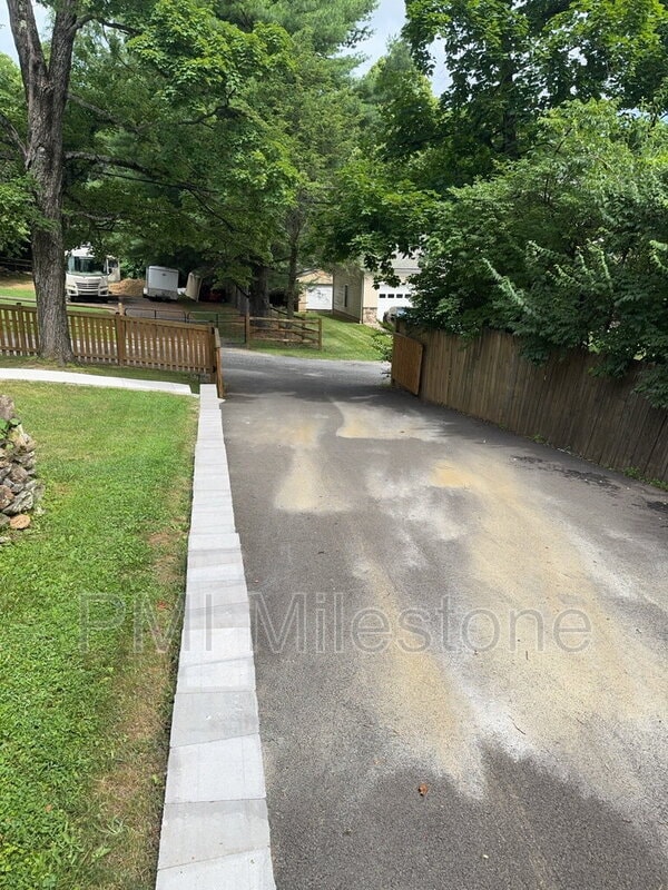 Photo - 23031 Frederick Rd