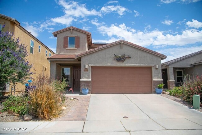 Building Photo - Great home in Madera Highlands!
