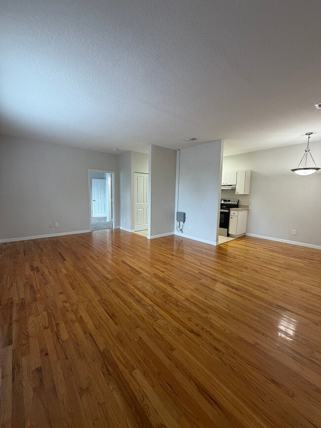 Building Photo - 2403 W Platt St Unit 2403 W. Platt Street