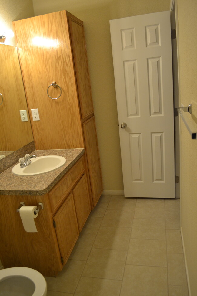 Master bathroom. - 220 Ryan Cir Townhome