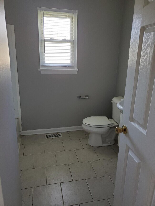 Photo - 1340 Ox Hill Dr
