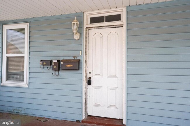 Photo - 202 E Grove St Unidad A