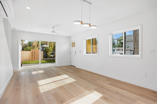 living room opening to patio and private yard - 1610 Charro St