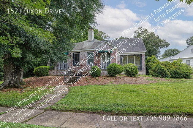 Photo - 1521 S Dixon Dr