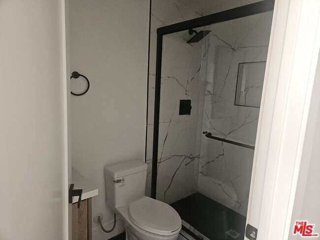 Photo - 3209 W 18th St